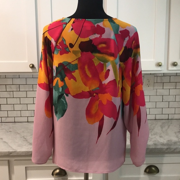 J Jill Christian Siriano Top Womens XS Pink Floral Boho Shirt Blouse Artsy - Picture 4 of 9